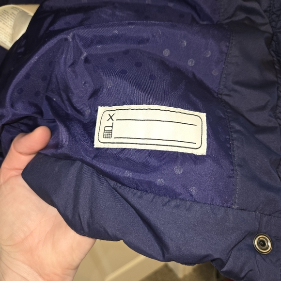 (7/8) Thigh Length Columbia Puffer Jacket. - Picture 4 of 6